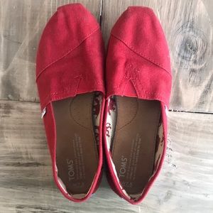 Red Toms